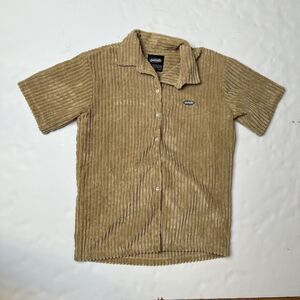 Petals Design Studio Jumbo Corduroy Short Sleeve Button Down Shirt Tan Small
